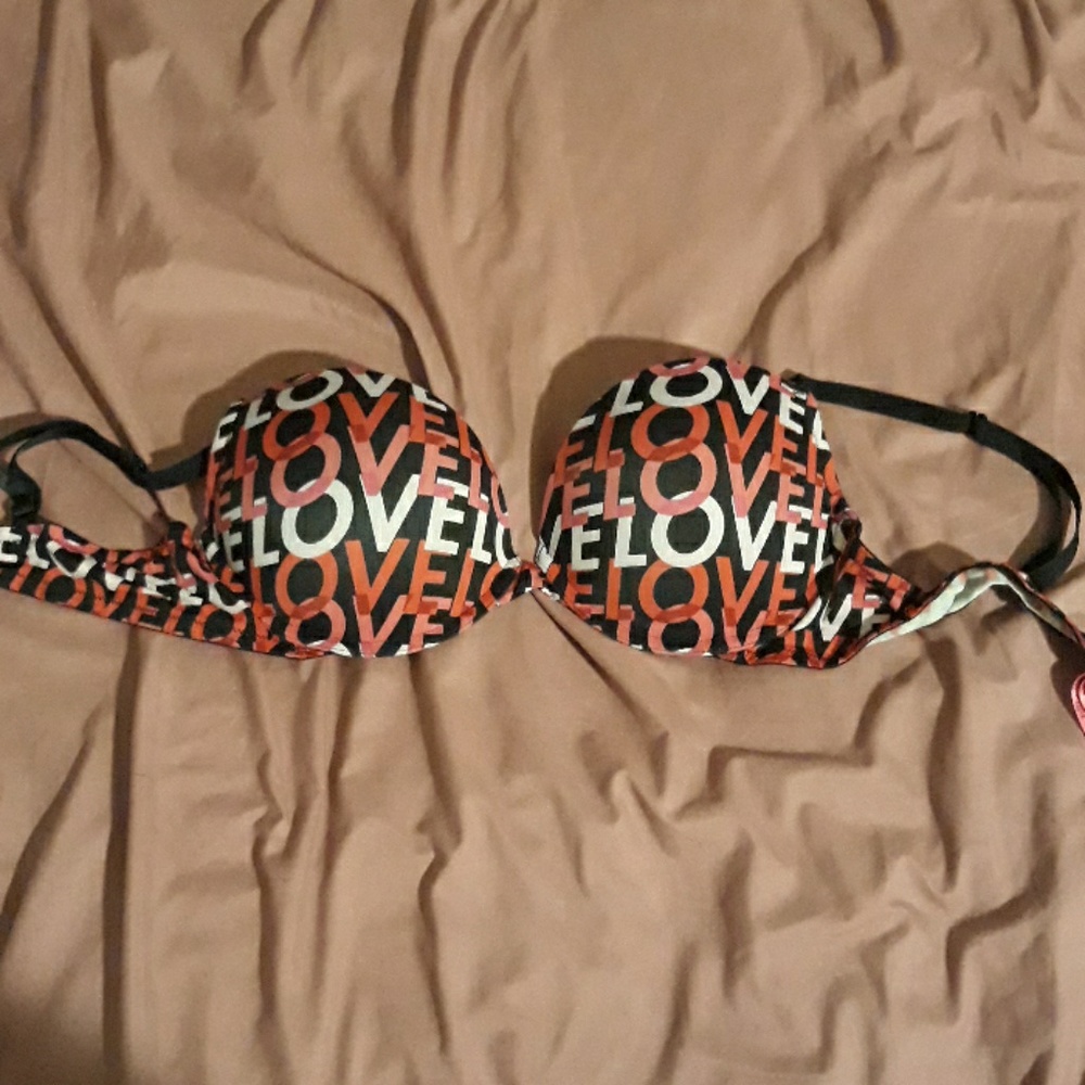 La Senza bra